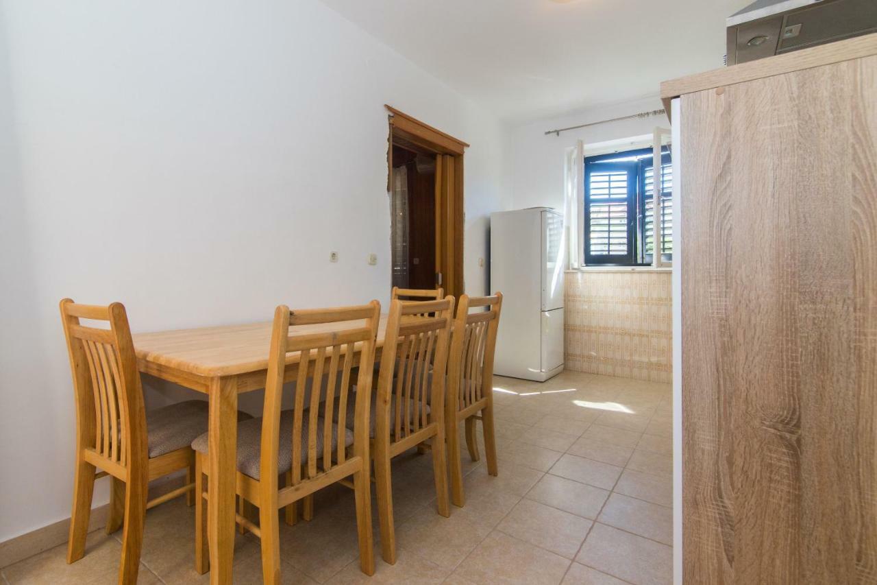 Apartment Jerka Supetar Extérieur photo