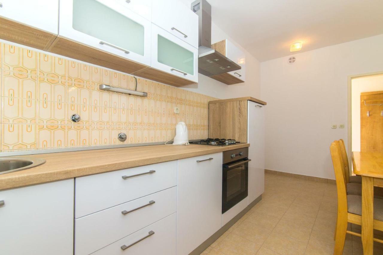 Apartment Jerka Supetar Extérieur photo